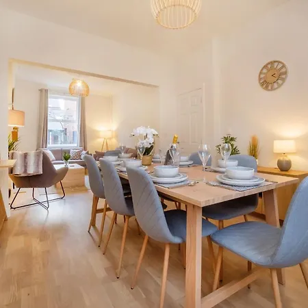 Ferienhaus Historic House In The Heart Of Centre With Free Parking York