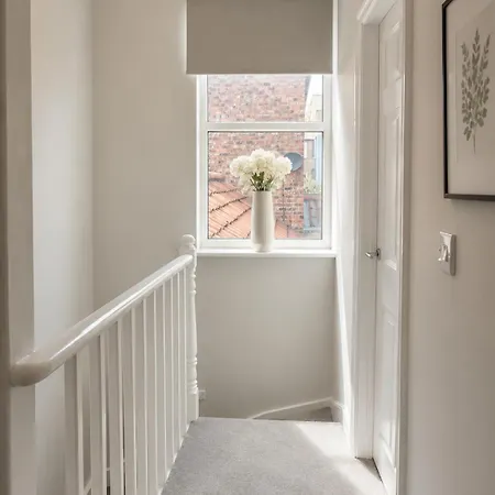 Historic House In The Heart Of Centre With Free Parking * York