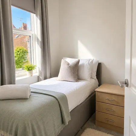 Holiday home Historic House In The Heart Of Centre With Free Parking